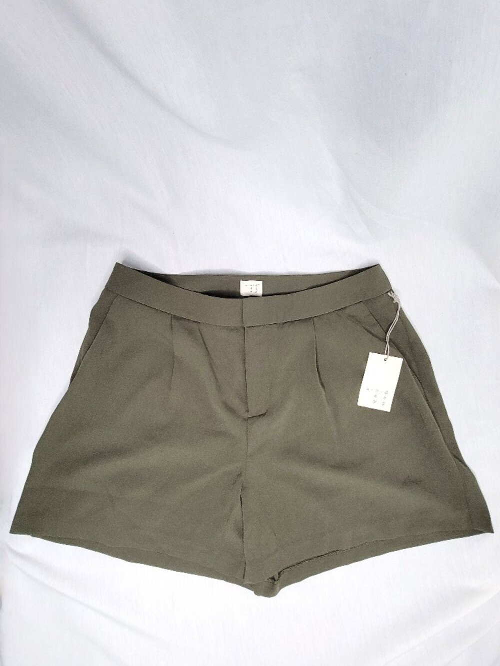 A New Day Pleated  High Rise Khaki Olive Shorts Size 10